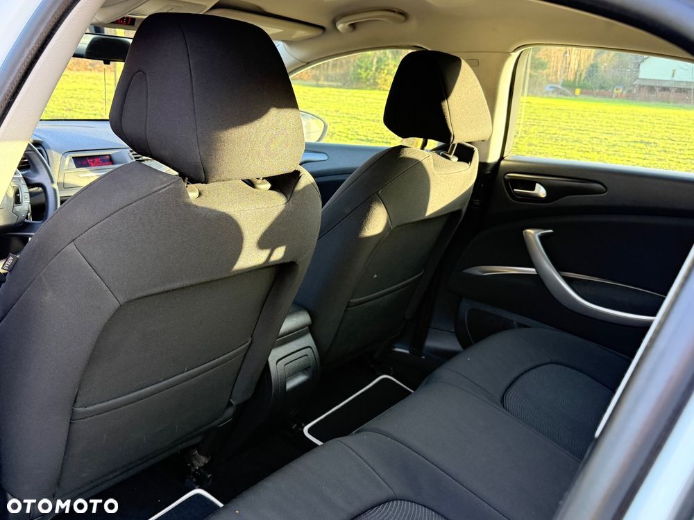 Citroën C5 HDi 110 FAP Tendance - 11