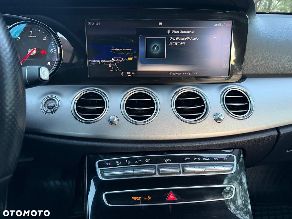 Mercedes-Benz Klasa E 220 d 9G-TRONIC - 13