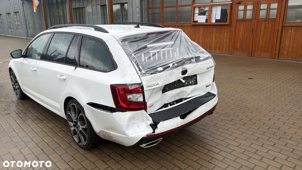 Skoda Octavia 2.0 TDI 4x4 DSG RS - 12