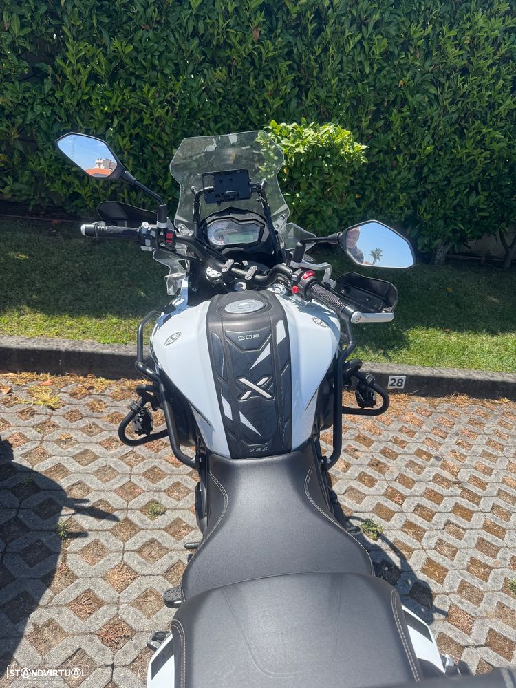 Benelli TRK 502 X - 8