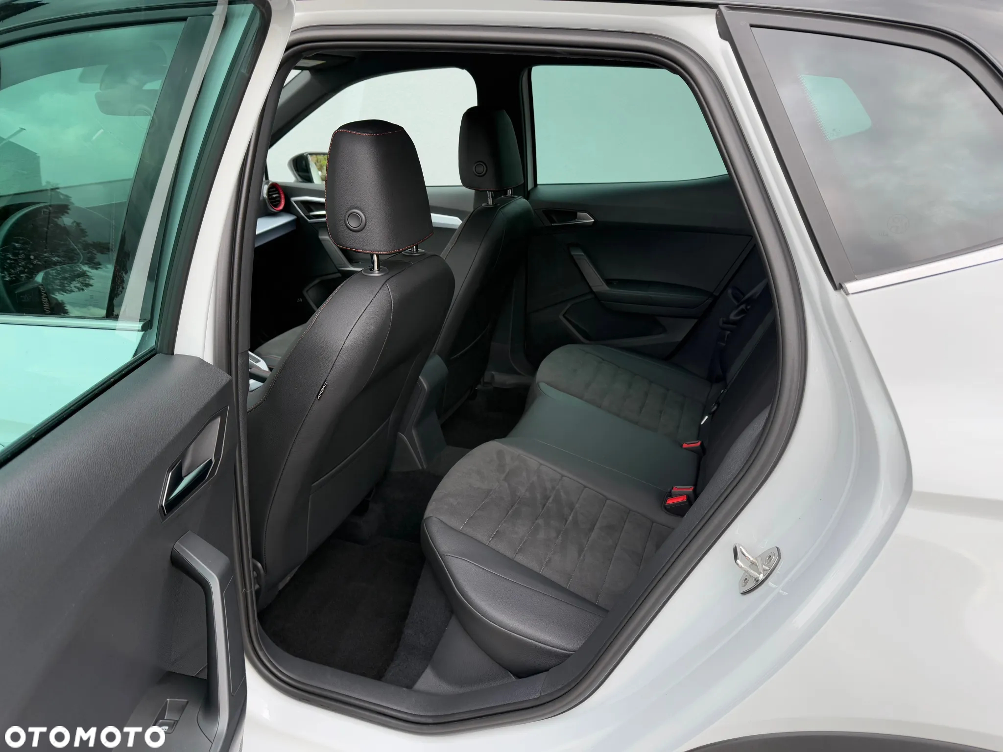 Seat Arona 1.0 TSI FR S&S DSG - 9