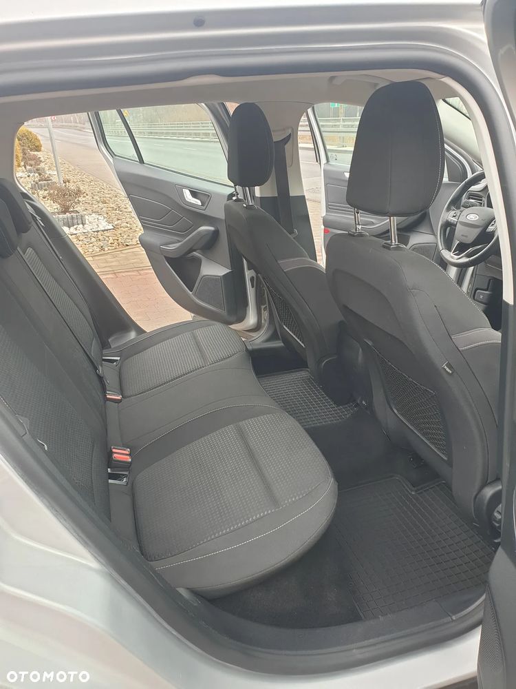 Ford Focus SW 1.5 EcoBlue SCR Titanium - 11