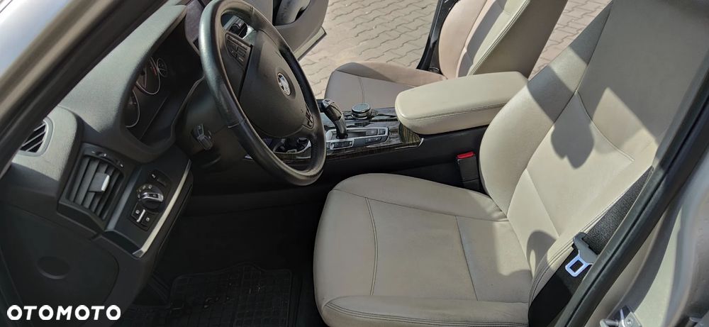 BMW X3 xDrive28i - 9