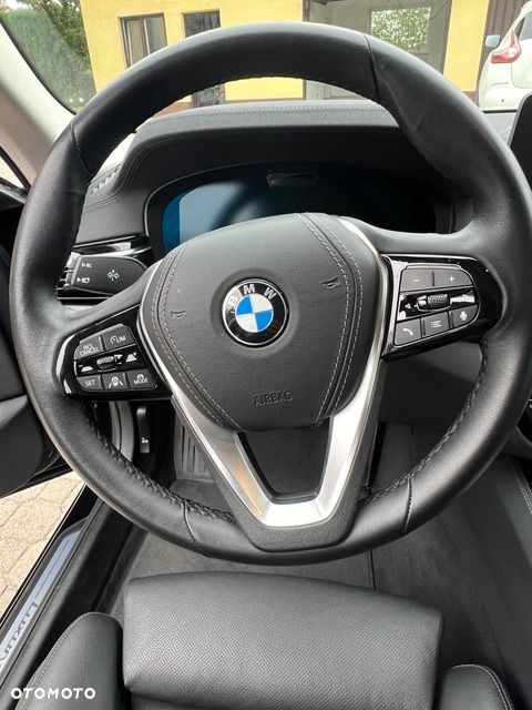 BMW Seria 5 530i xDrive Luxury Line - 8
