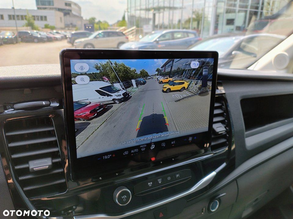 Ford Nowy Transit - 19