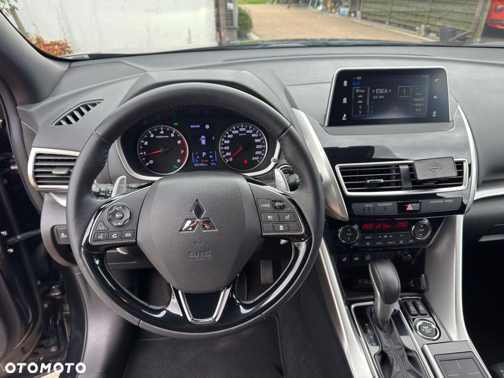 Mitsubishi Eclipse Cross - 33