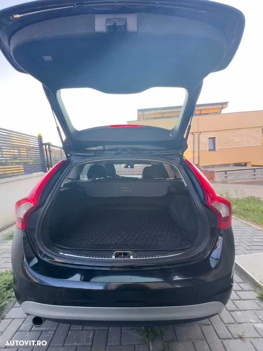 Volvo V60 D3 Start-Stop Momentum - 5