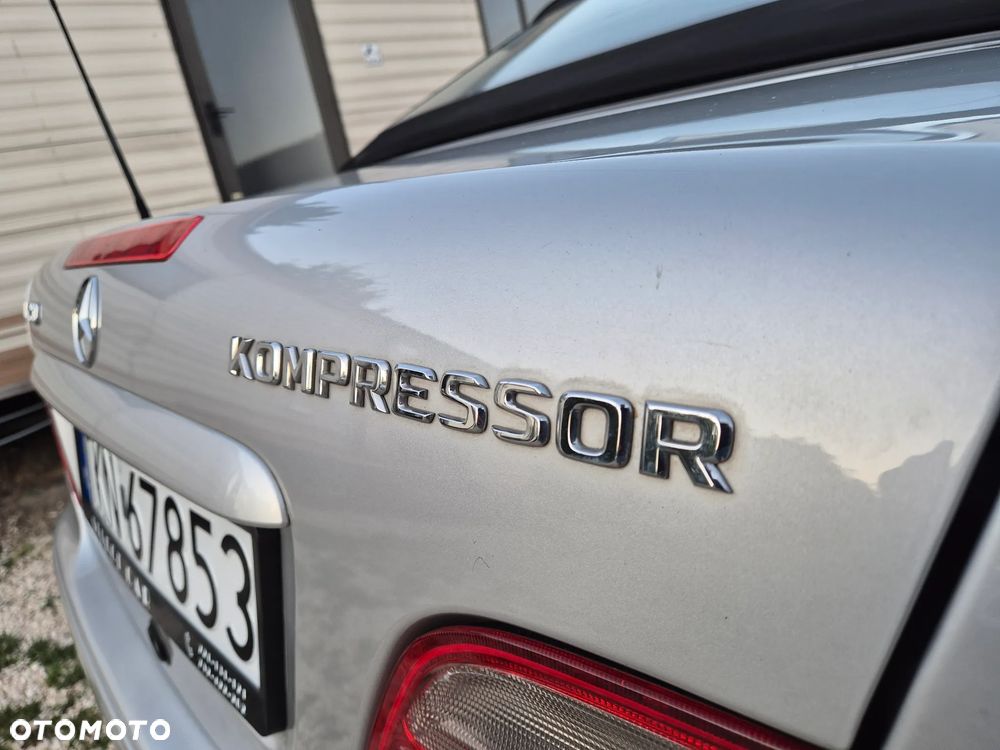 Mercedes-Benz CLK - 22