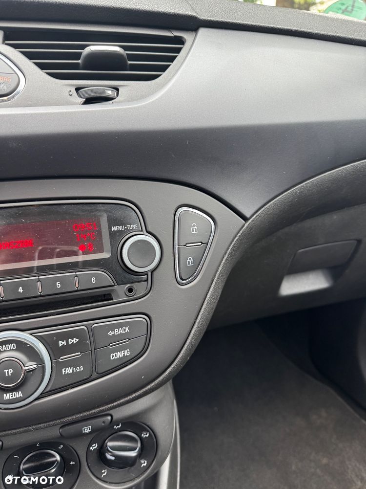 Opel Corsa - 13