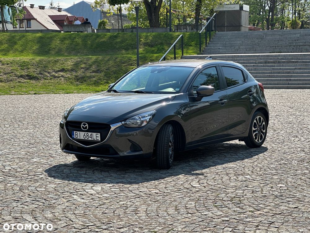 Mazda 2 - 3