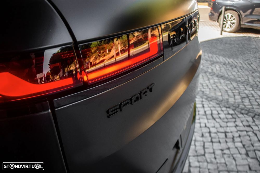 Land Rover Range Rover Sport P440e Dynamic SE - 12