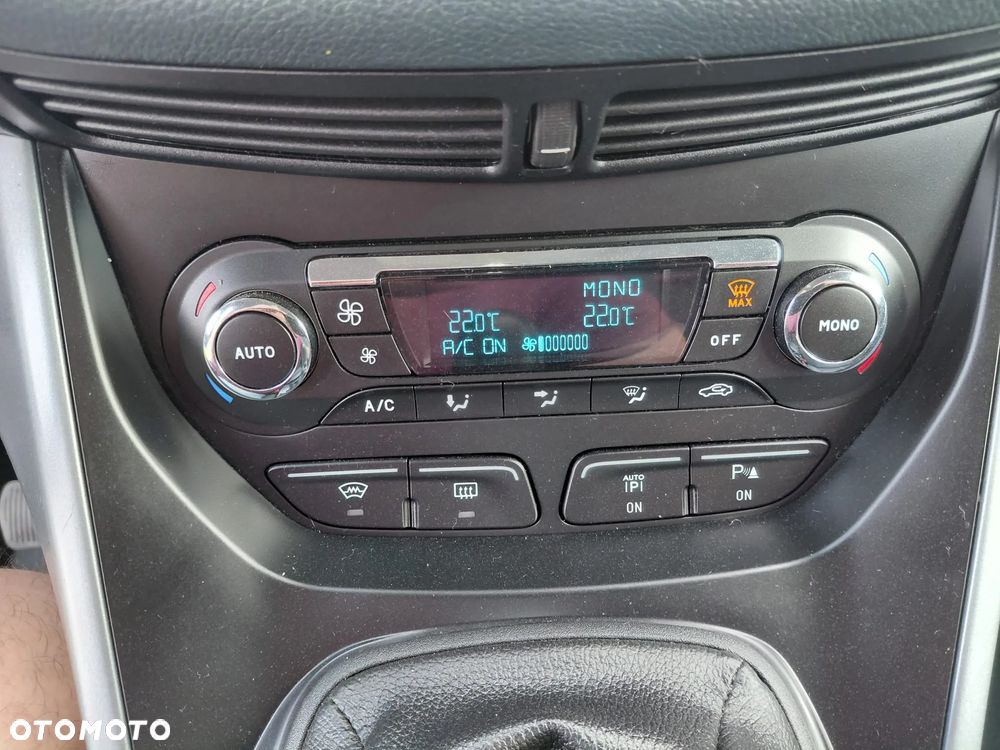 Ford C-MAX 1.6 Ti-VCT Titanium - 13