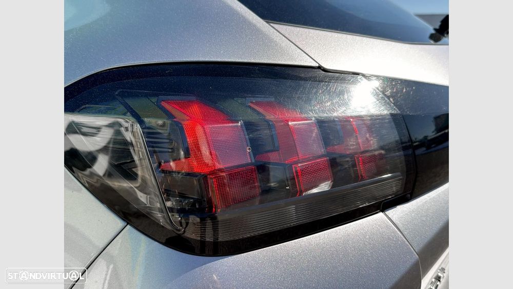 Peugeot 208 1.2 PureTech Active Pack - 10