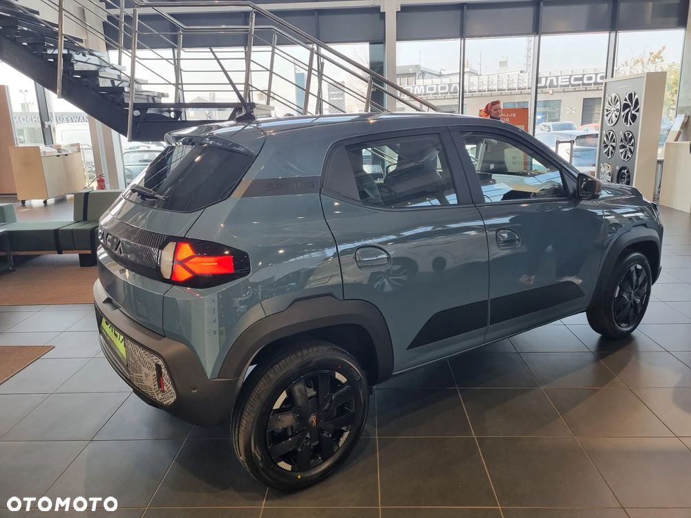 Dacia Spring - 9