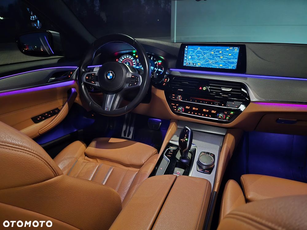 BMW Seria 5 520d - 11