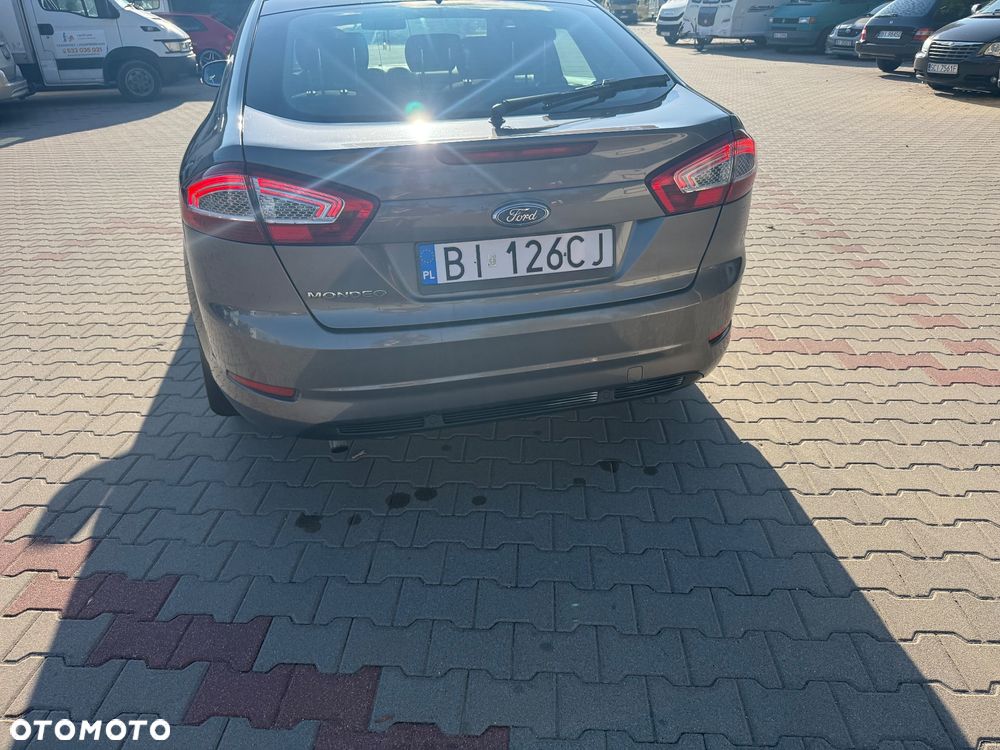 Ford Mondeo - 4