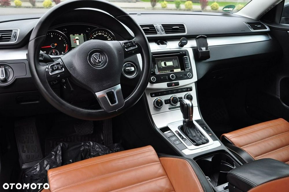 Volkswagen Passat Variant - 32