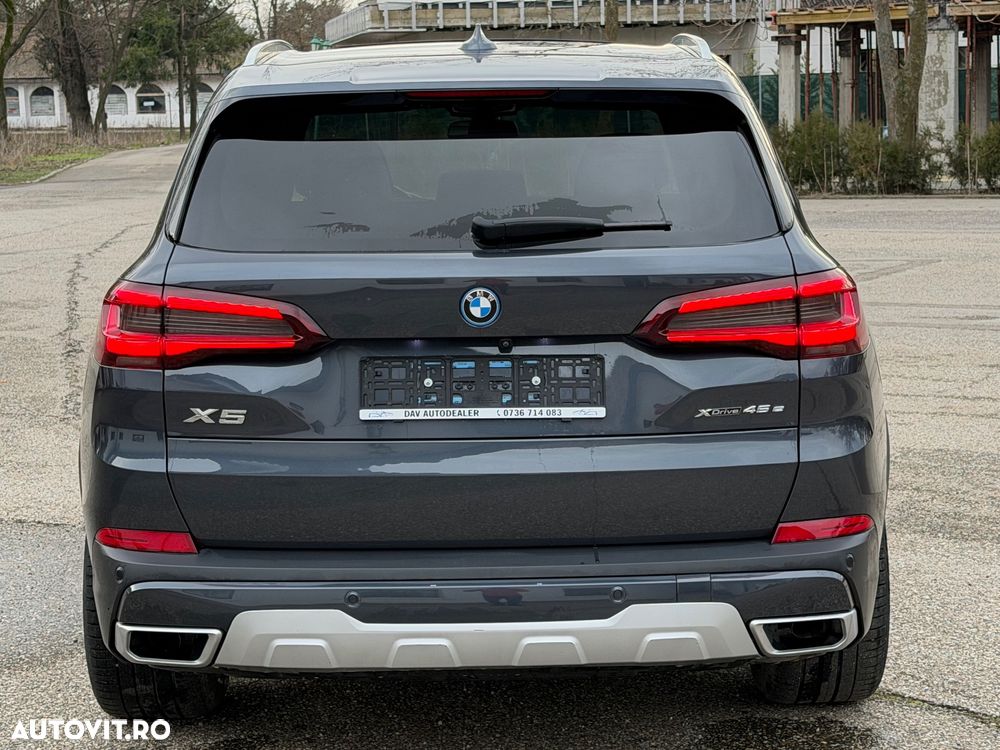 BMW X5 xDrive45e - 4