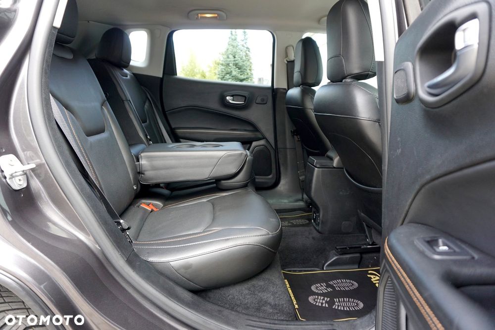 Jeep Compass 1.4 MultiAir Limited - 37