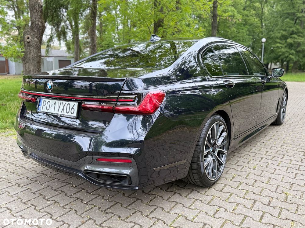 BMW Seria 7 750Li xDrive sport - 15