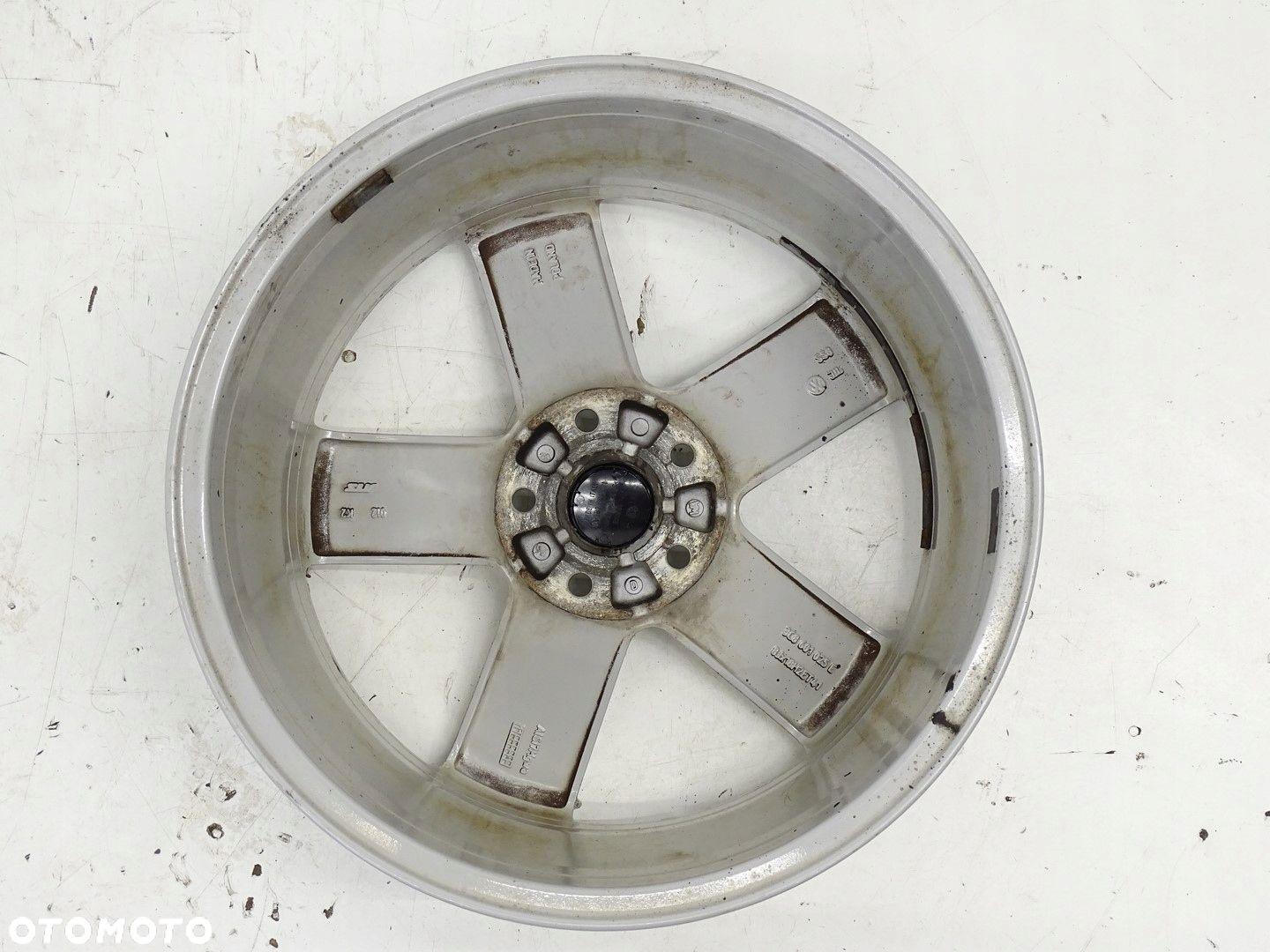 FELGI KOŁA ALUFELGI R18 VW PASSAT B6 B7 CC TIGUAN 5X112 8J ET41 3C8601025E - 10