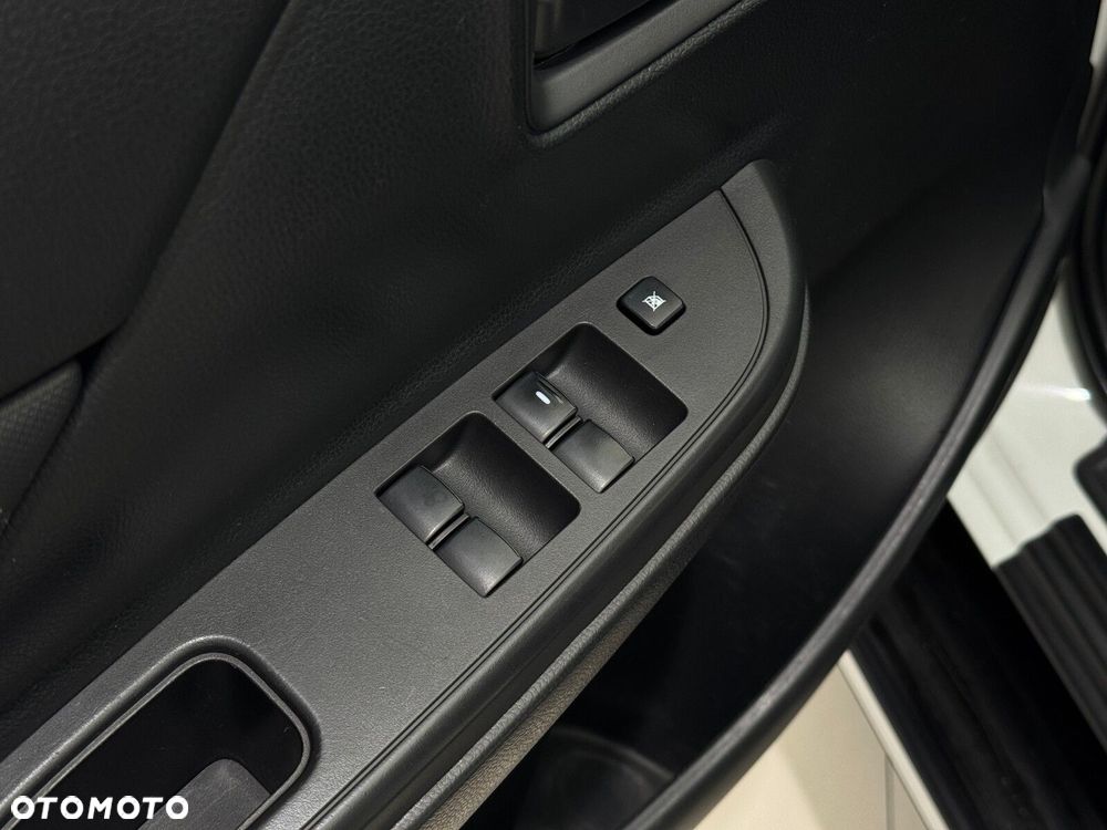 Mitsubishi L200 2.2 d DC Invite - 20