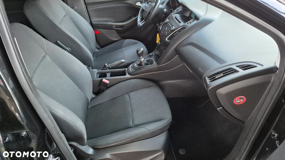 Ford Focus - 14