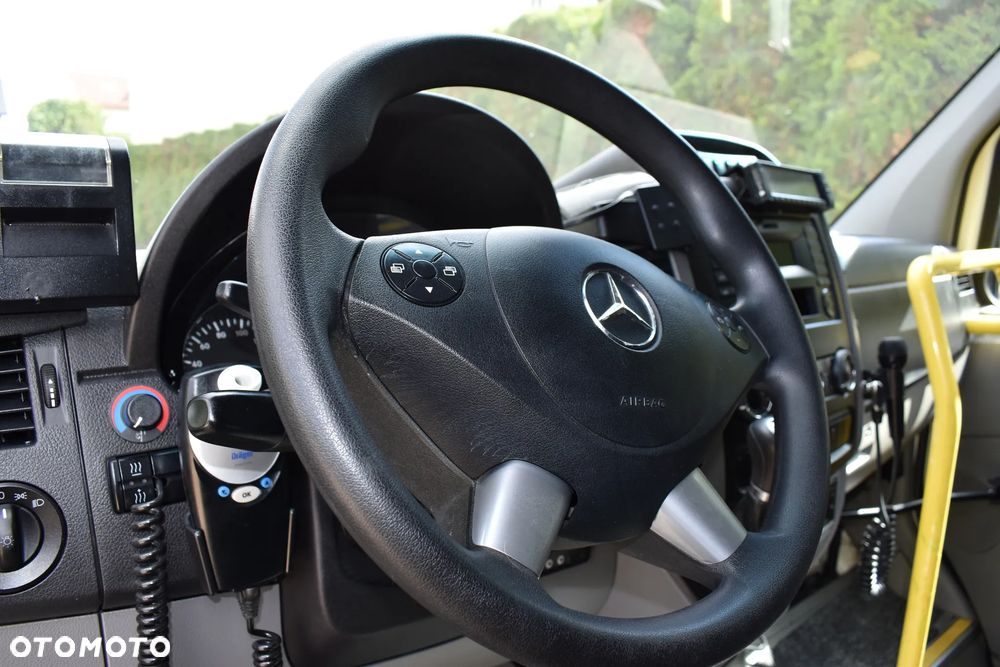 Mercedes-Benz SPRINTER 516/AUTOMAT/KLIMATYZACJA/WINDA/20 miejsc - 24