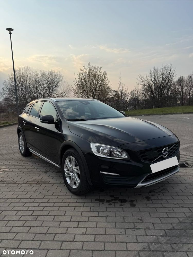 Volvo V60 Cross Country D3 Geartronic Summum - 10