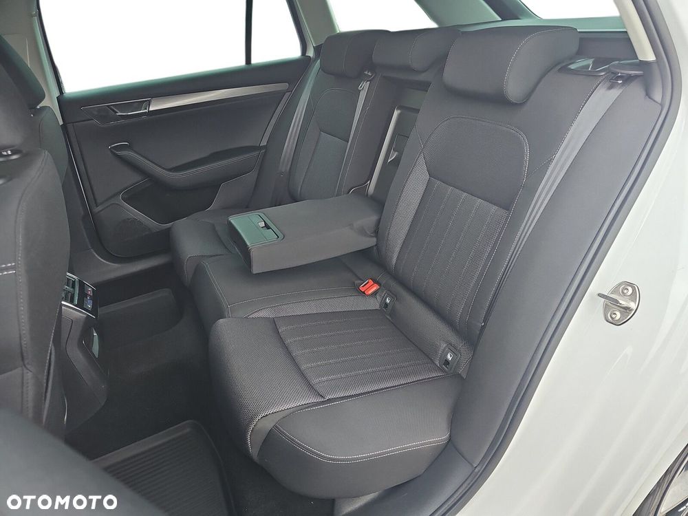 Skoda Superb 1.4 TSI Plug-In Hybrid Style DSG - 12