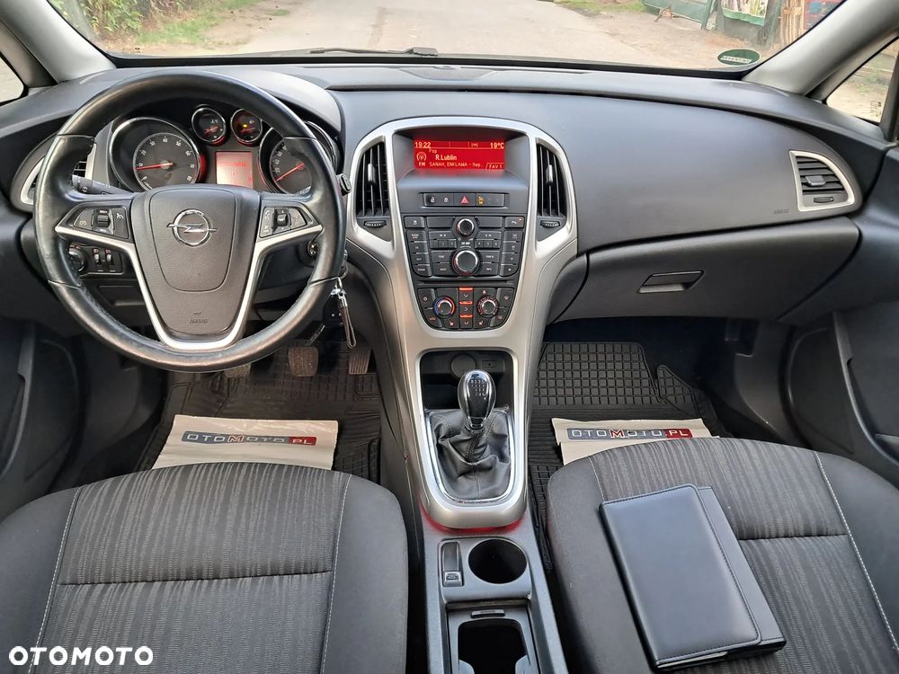 Opel Astra 1.4 Turbo Color Edition - 3
