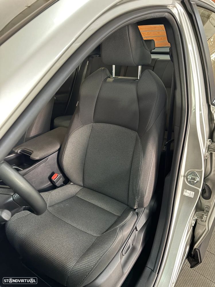 Toyota bZ4X Lounge - 13