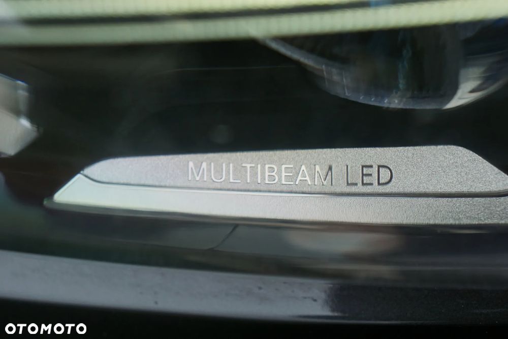 Mercedes-Benz CLS 300 d 9G-TRONIC AMG Line - 4