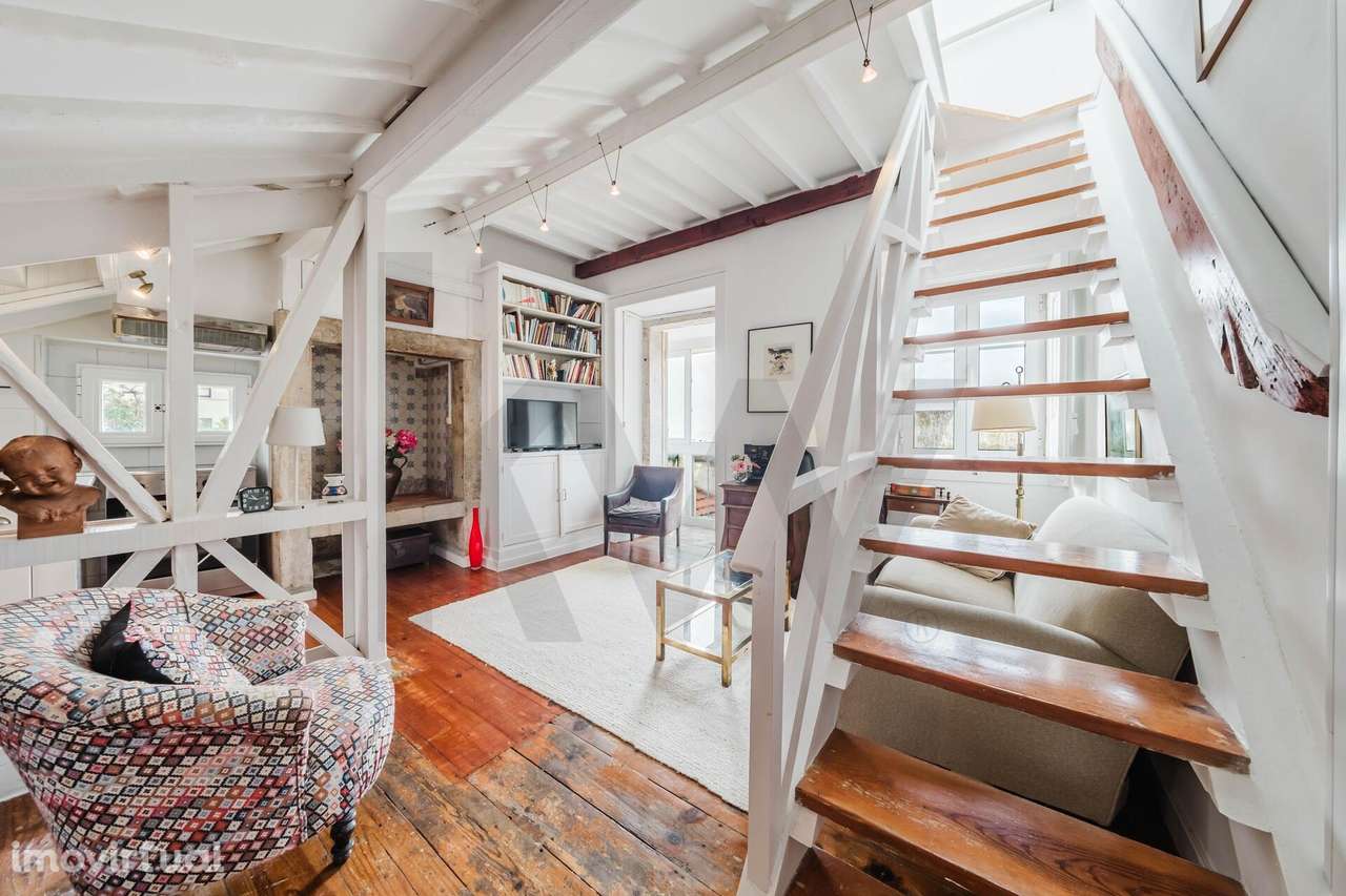 T2 com Suite, 2 WC e Terraço com Vista Tejo — Misericórdia - Grande imagem: 5/39