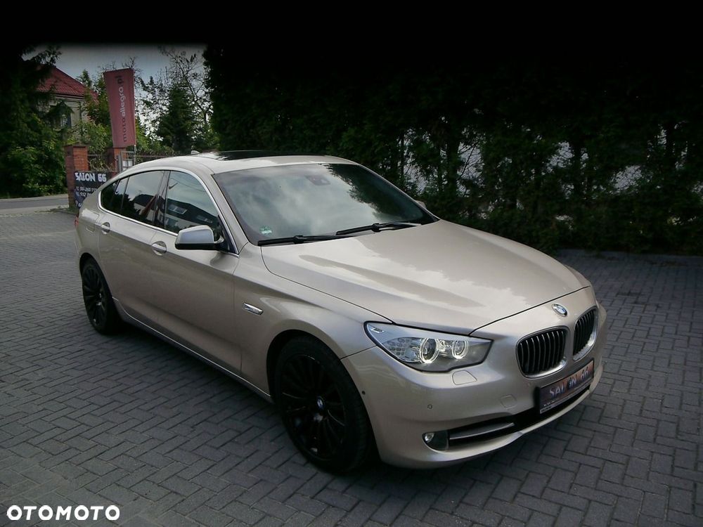 BMW 5GT - 3