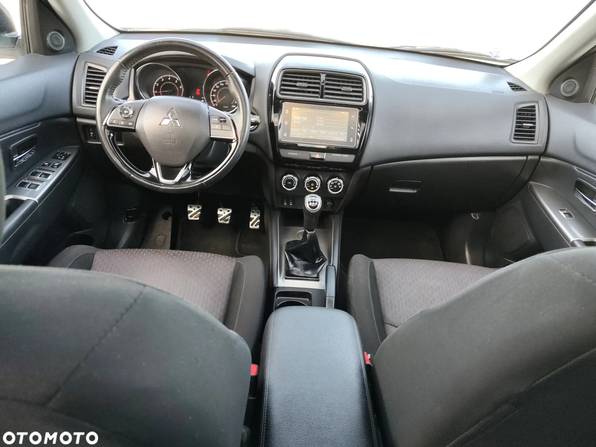Mitsubishi ASX 1.6 2WD Comfort Edition - 17