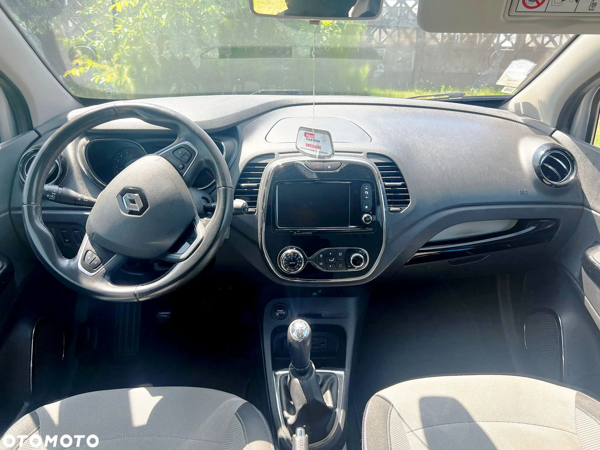 Renault Captur (ENERGY) TCe 90 LIFE - 2