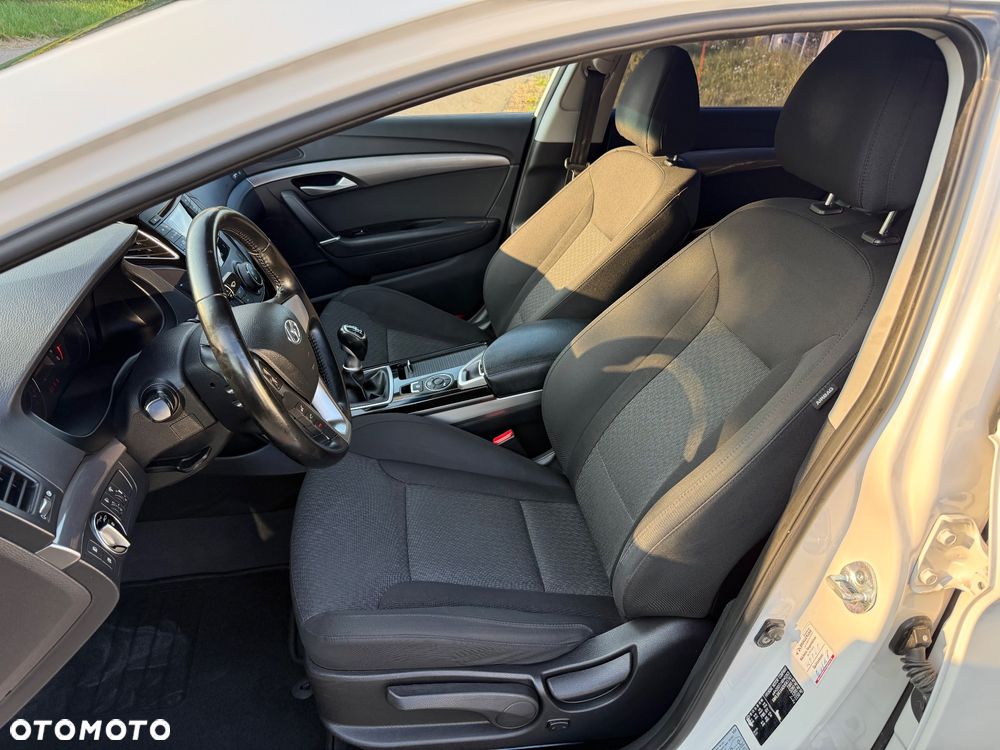 Hyundai i40 1.6 GDI Comfort + - 21