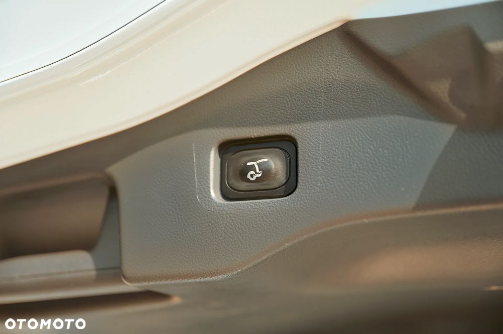 Ford Mondeo 2.0 EcoBlue ST-Line - 17