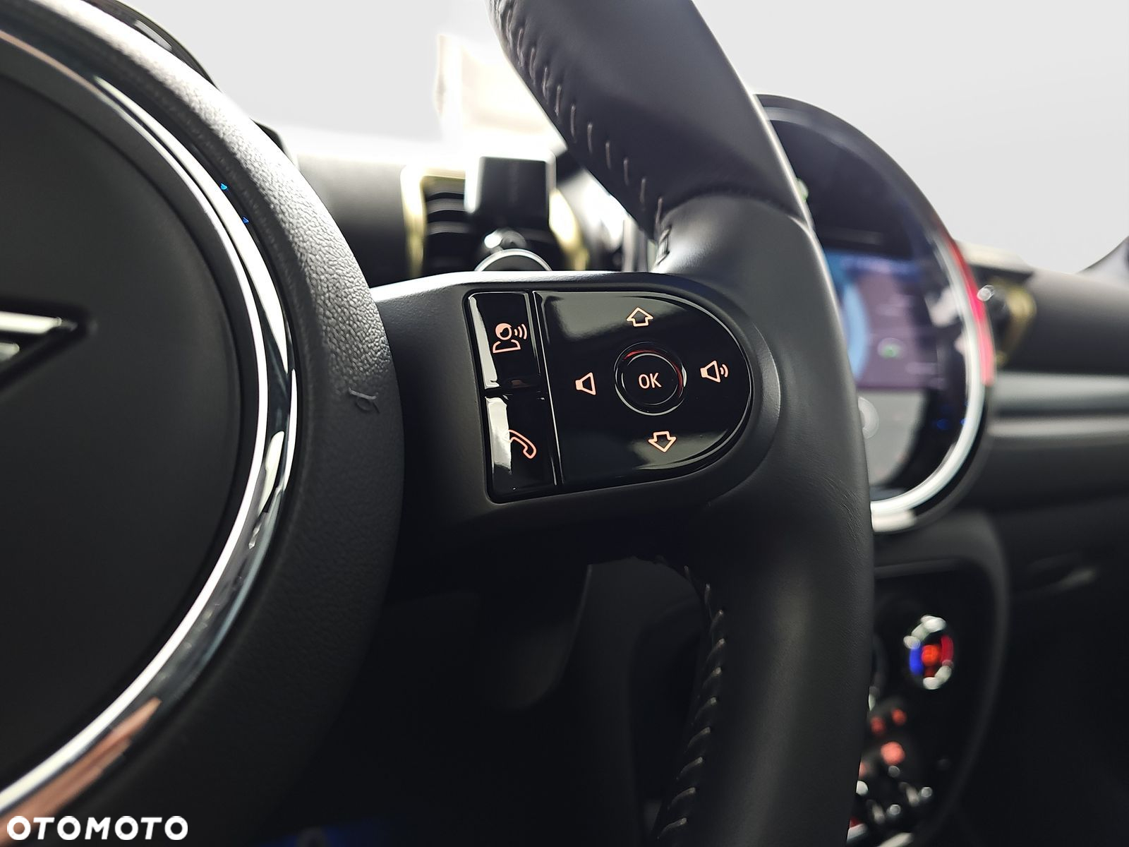 MINI Clubman - 24