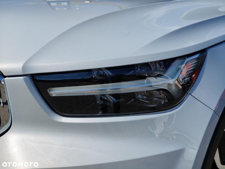 Volvo XC 40 - 8
