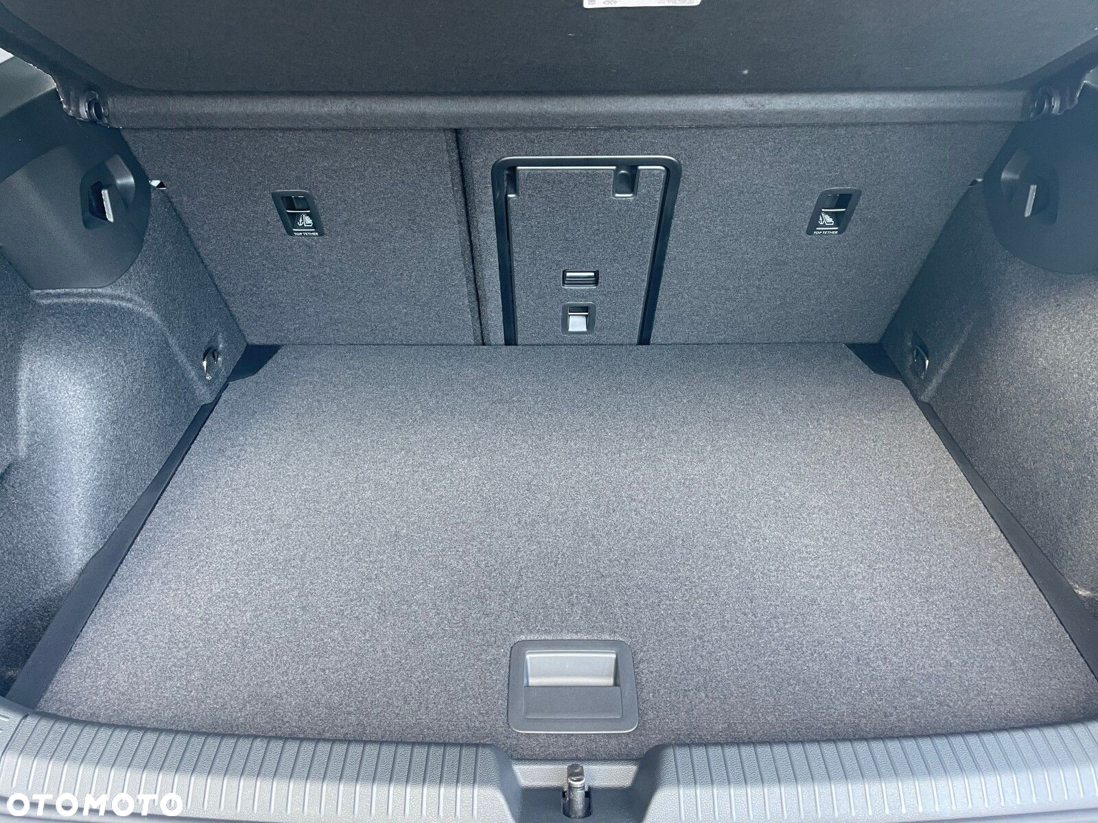 Volkswagen Golf - 29