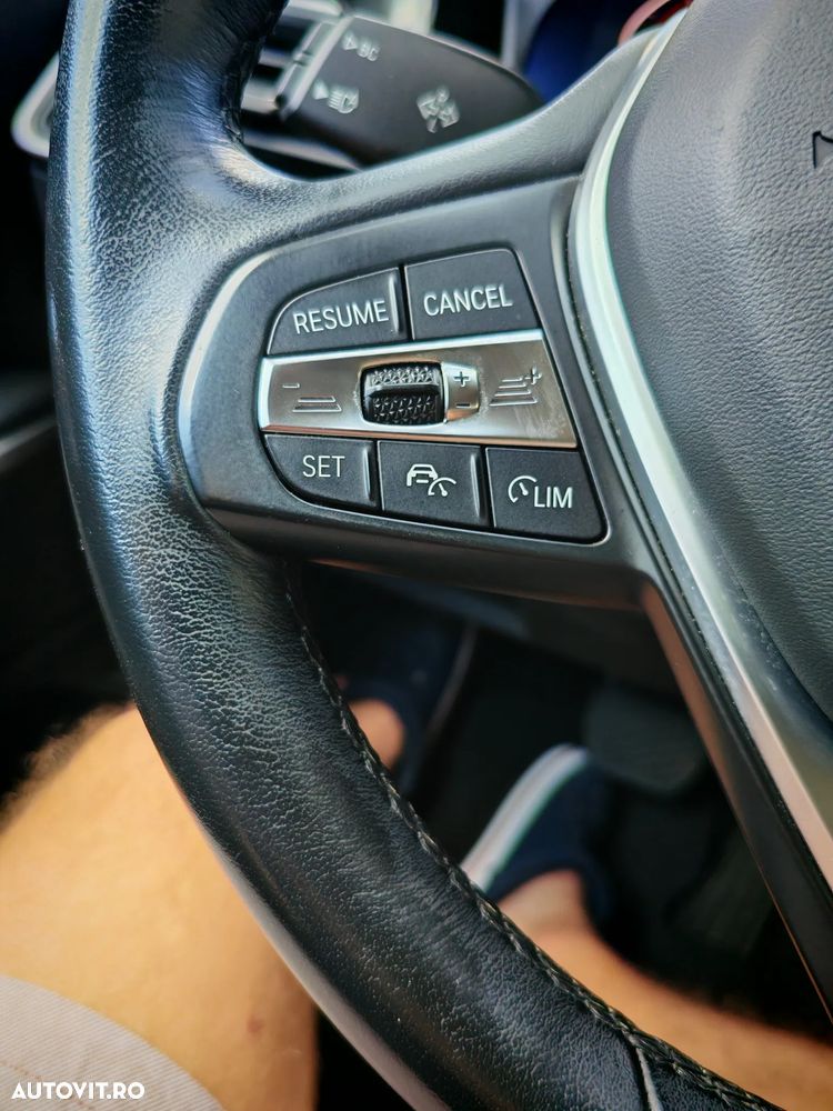 BMW Seria 3 318i AT - 2