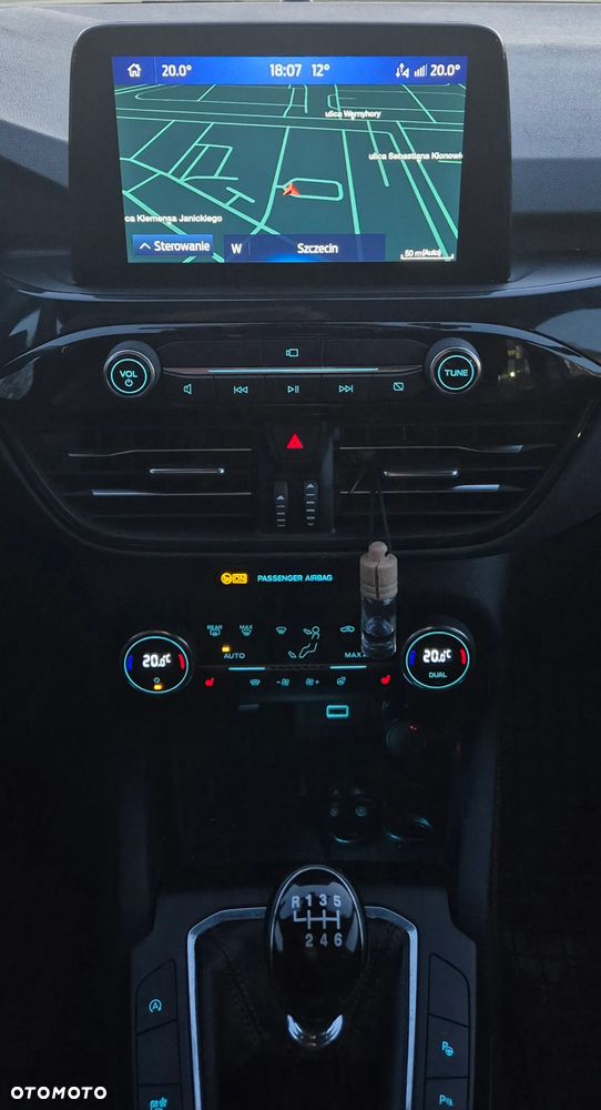 Ford Kuga 1.5 EcoBoost FWD ST-Line - 7