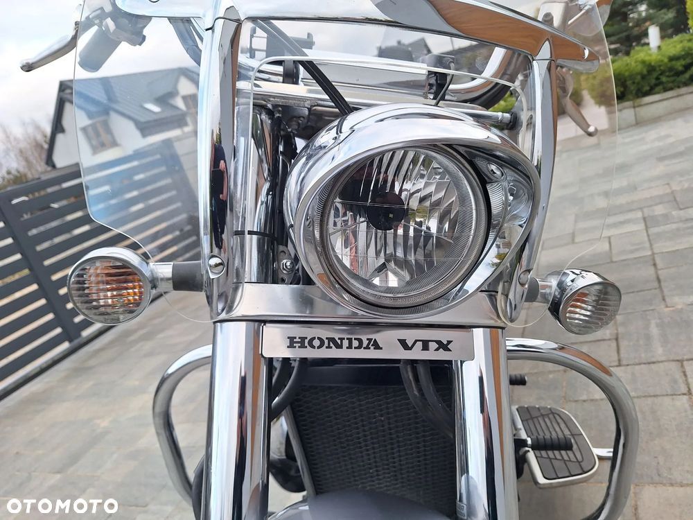 Honda VTX - 8