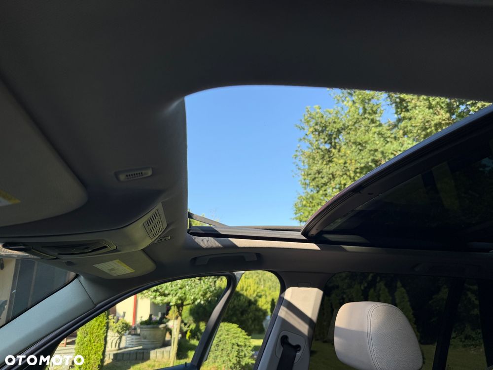 BMW X3 xDrive28i Sport-Aut - 22