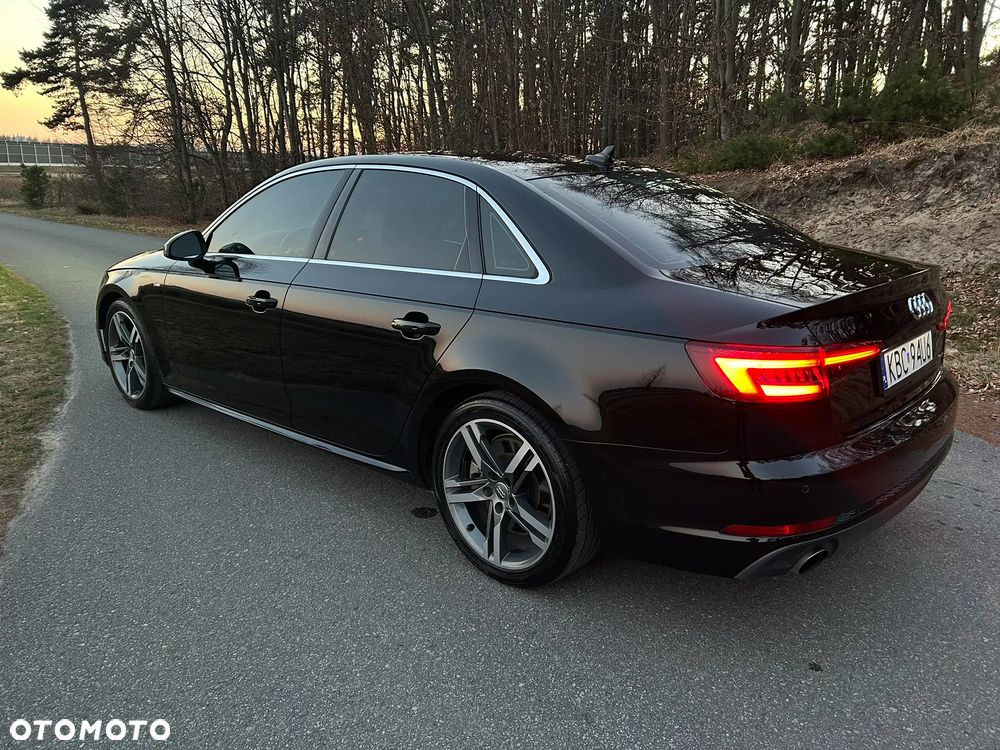 Audi A4 Limousine 2.0 TFSI Quattro S tronic - 12