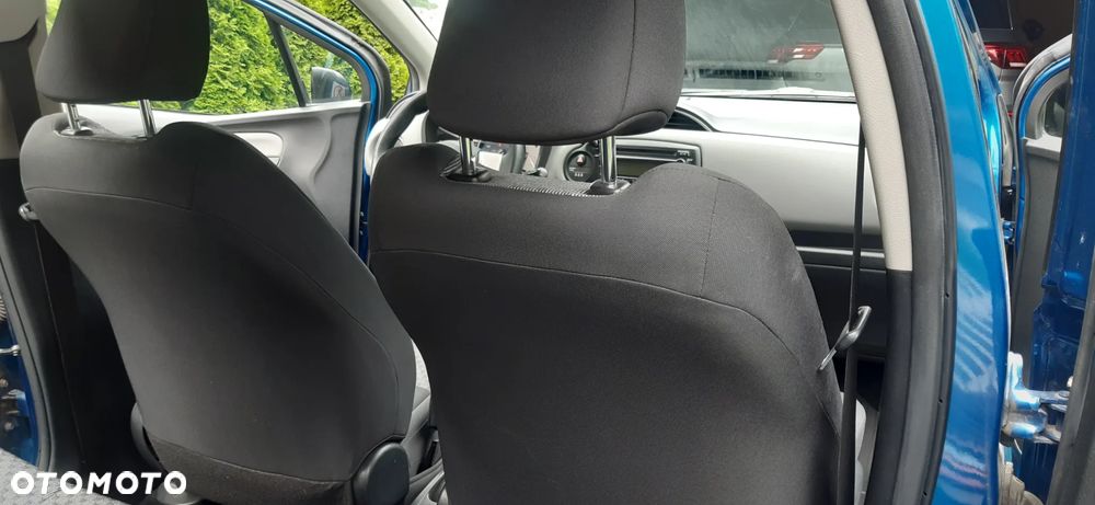 Toyota Yaris - 6