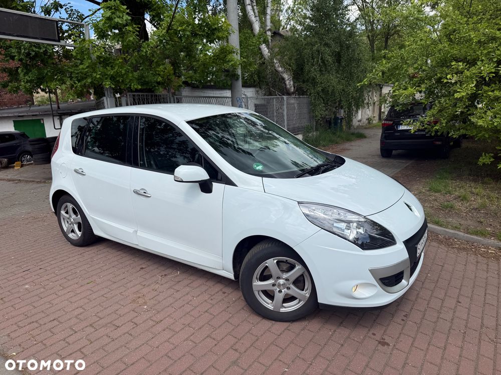 Renault Scenic 1.4 16V TCE Expression - 9
