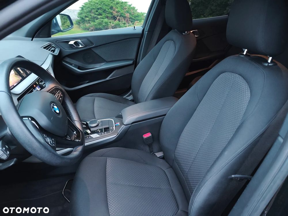 BMW Seria 1 116d Sport Line Shadow - 10